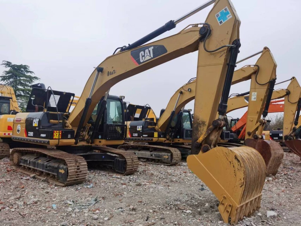 CAT 320 ราคา