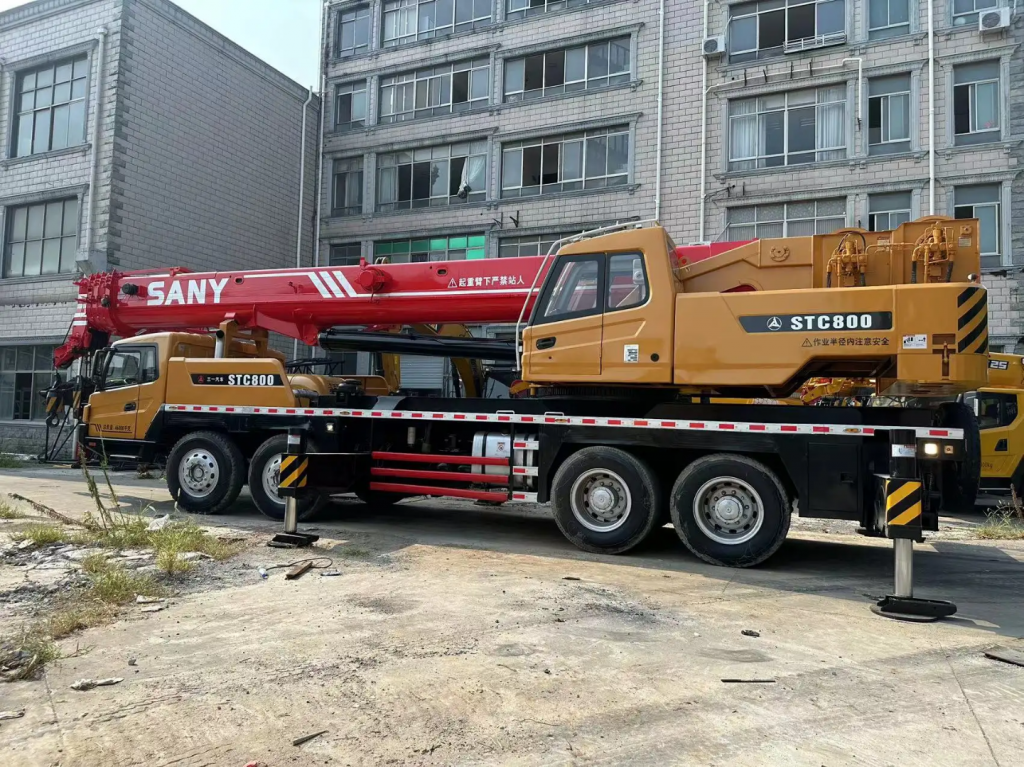 เครน 80 ตัน SANY STC800